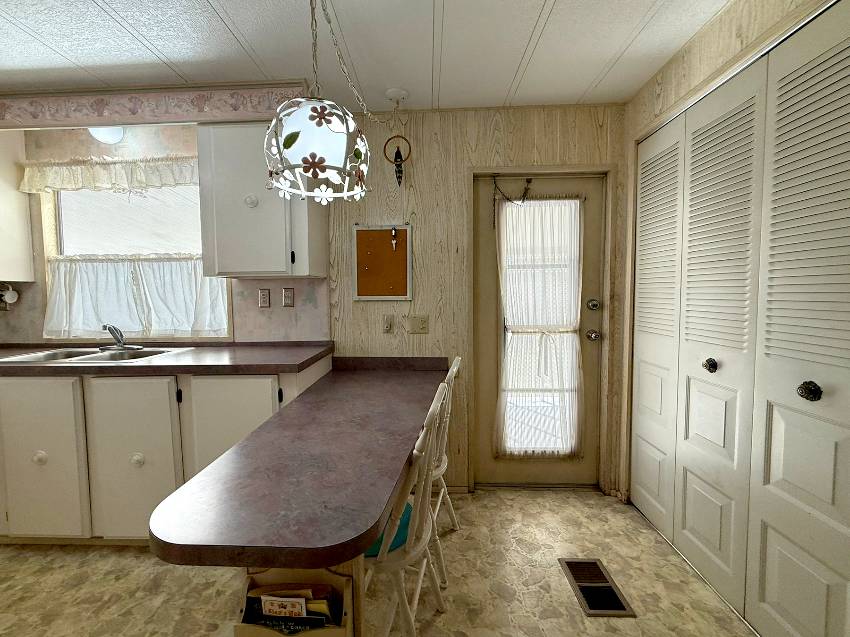 42 East Rd a Palmetto, FL Mobile or Manufactured Home for Sale